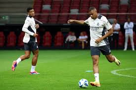 NG28：体育一起看亚运： 师徒齐心 合力夺金